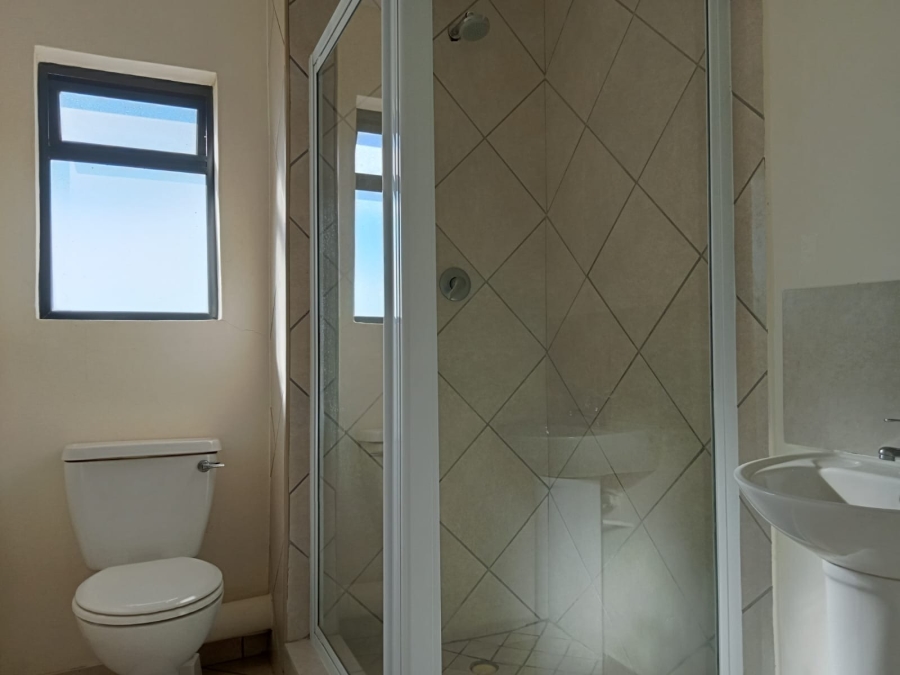 2 Bedroom Property for Sale in Kidds Beach Eastern Cape